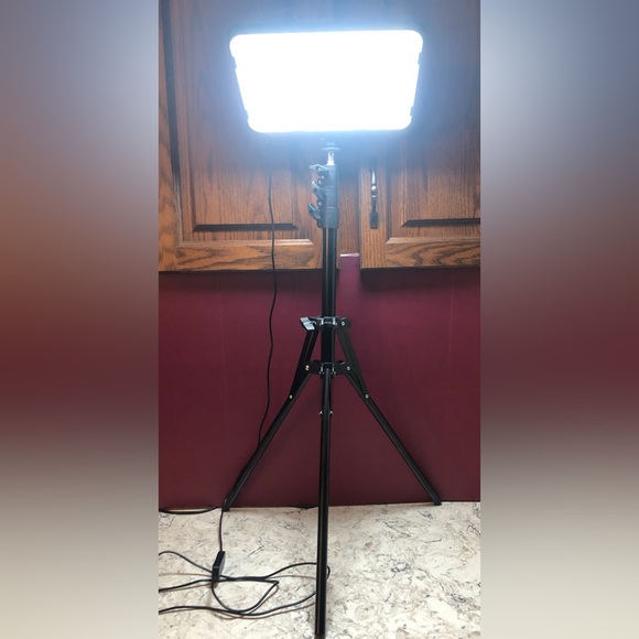 LED Video Photography Lighting Kit with 62.99'' Tripod Stand - Picture 1 of 2